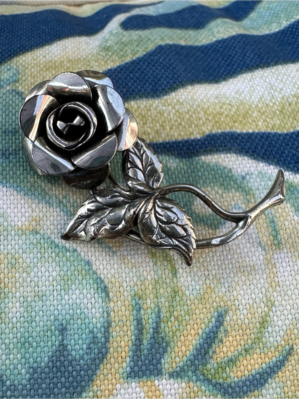 Vintage Beau Sterling Silver Dimensional Rose Brooch Pin